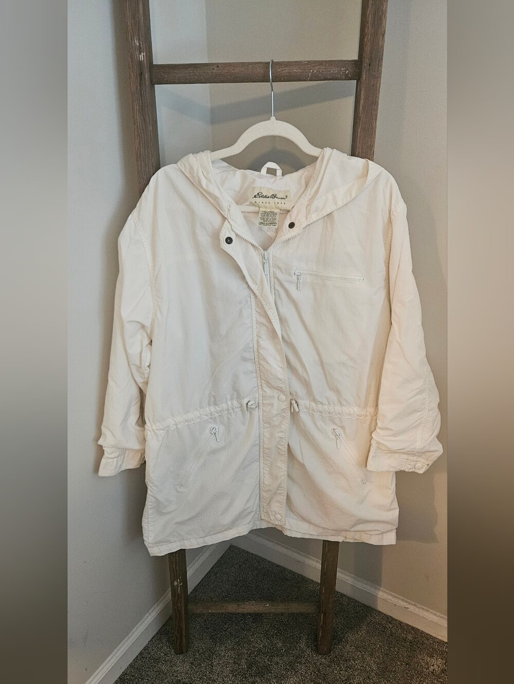 Eddie Bauer Women's White Hooded Anorak Jacket